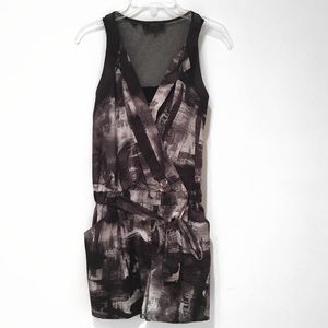 Guess Black & White Abstract Print Tie Waist Romper – Size XS